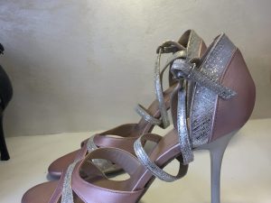 SOLD !Pearl rose /silver leather sandals, size 38