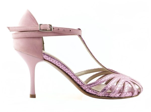 Elegant pink sandals for a fairytale wedding